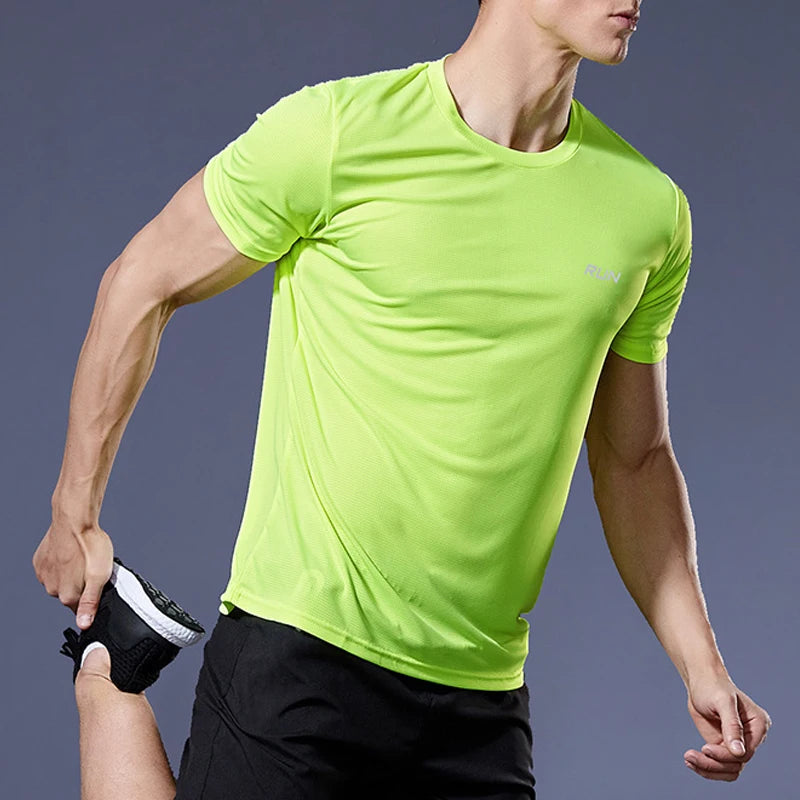 T-shirt de sport de compression à séchage rapide pour hommes